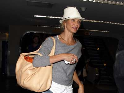 Cameron Diaz In Laguardia Airport