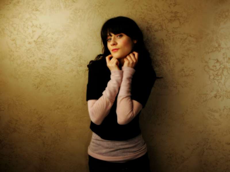 Zooey Deschanel Wallpaper