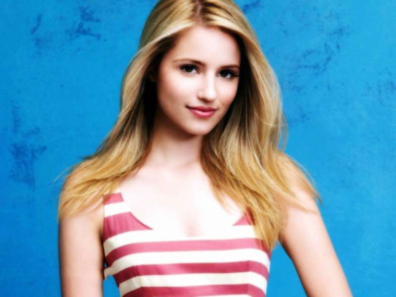 Dianna Agron Wallpaper