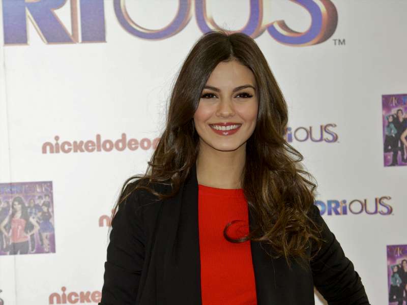 Victoria Justice In Madrid Wallpaper