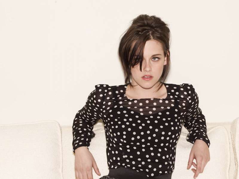 Kristen Stewart Photoshoot Wallpaper