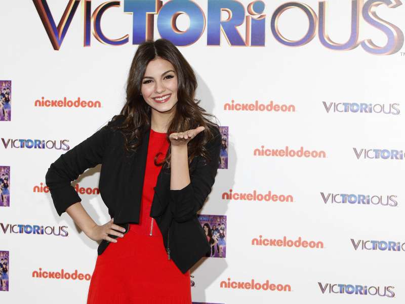 Victoria Justice In Madrid Wallpaper