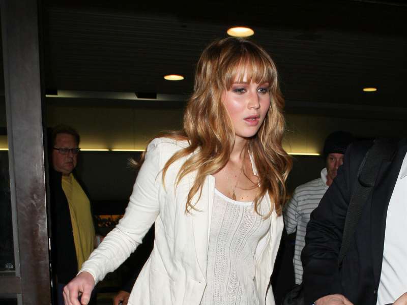 Jennifer Lawrence At LAX Wallpaper