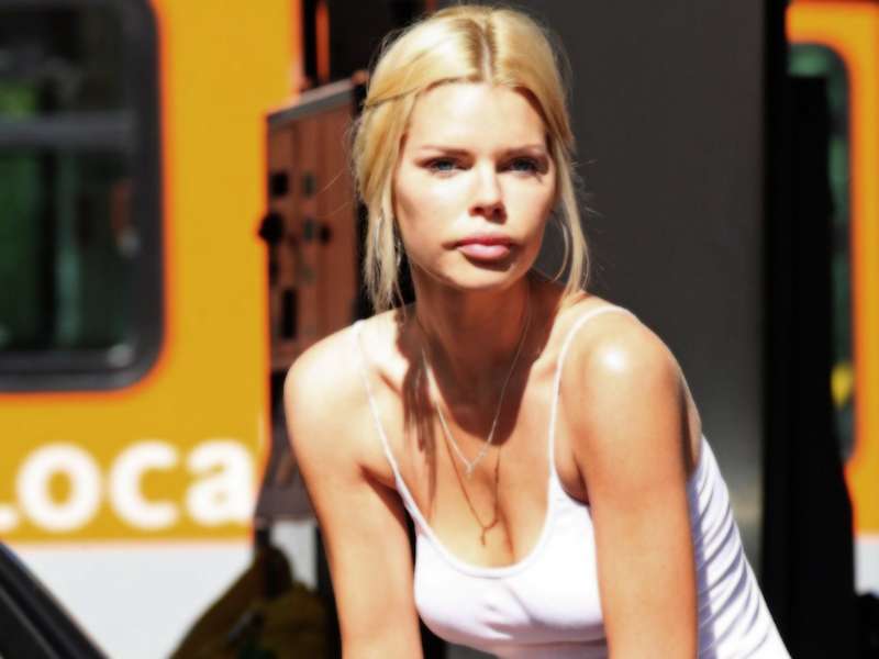 Sophie Monk Wallpaper