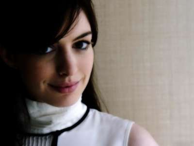 Anne Hathaway