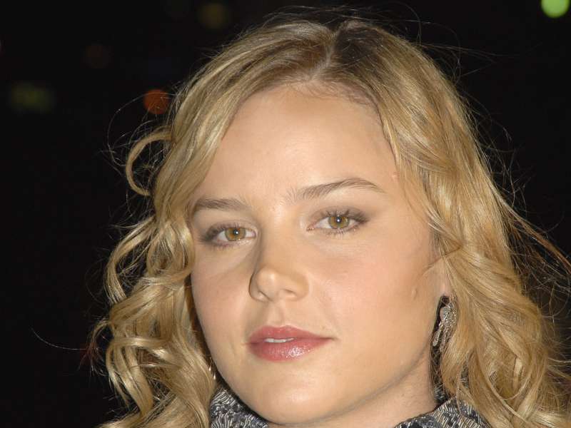 Abbie Cornish Wallpaper