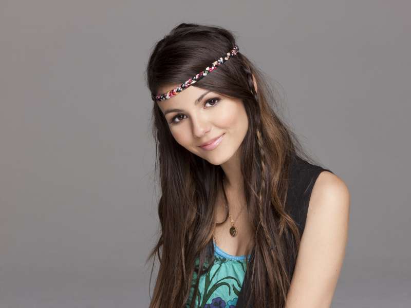 Victoria Justice Wallpaper