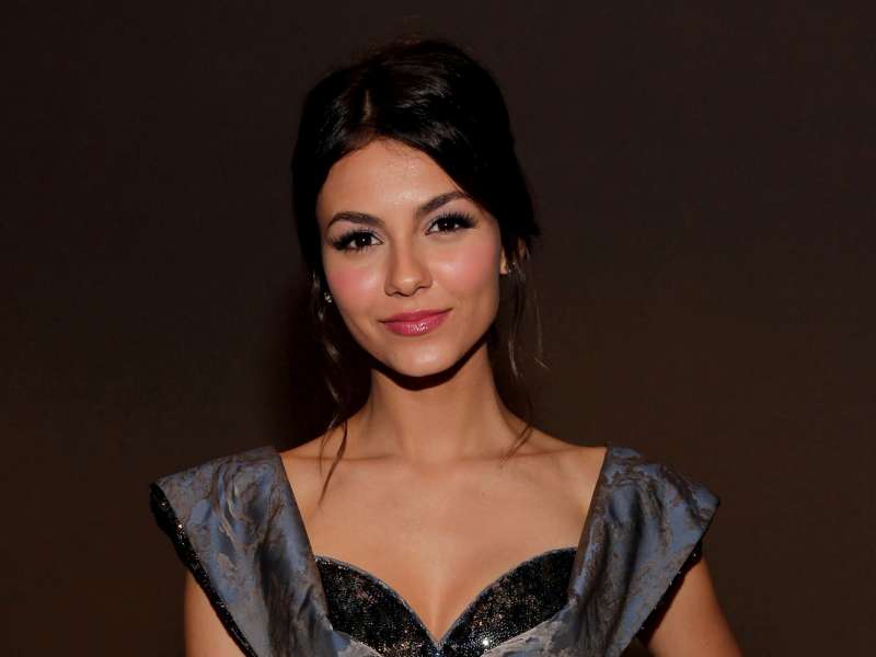 Victoria Justice Wallpaper