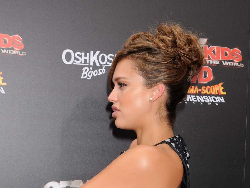 Jessica Alba On Spy Kids Premiere Wallpaper