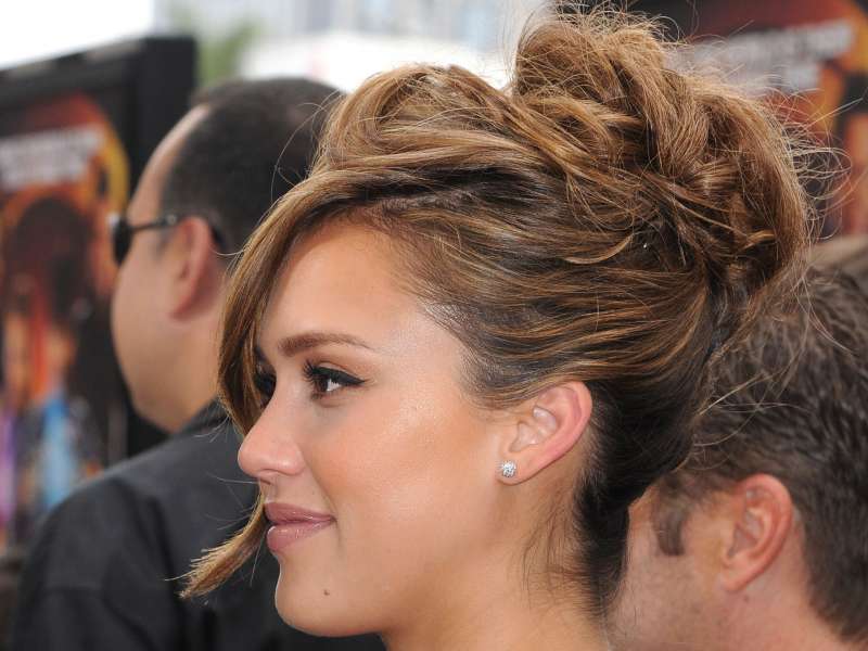 Jessica Alba On Spy Kids Premiere Wallpaper