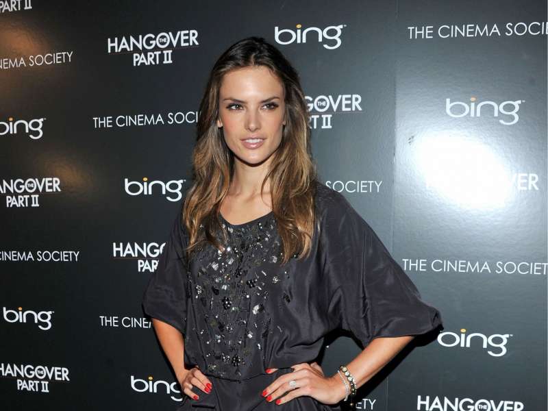 Alessandra Ambrosio Hangover Wallpaper