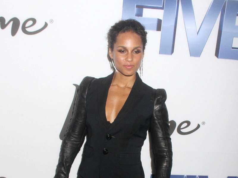 Alicia Keys At Lifetimes Five Premiere Wallpaper