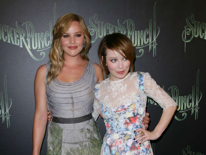 Abbie Cornish On Australian Suckerpunch Premiere Wallpaper