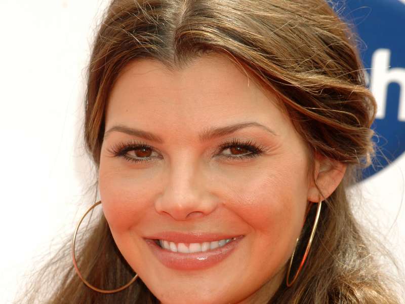 Ali Landry On The Red Carpet Wallpaper