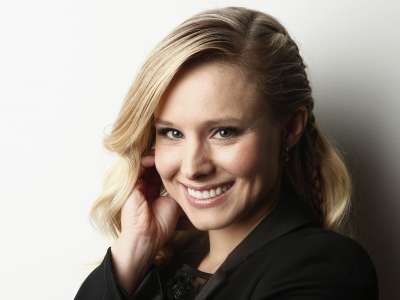 Kristen Bell At CA Portrait Shoot In NYC