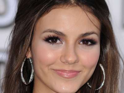 2 Victoria Justice