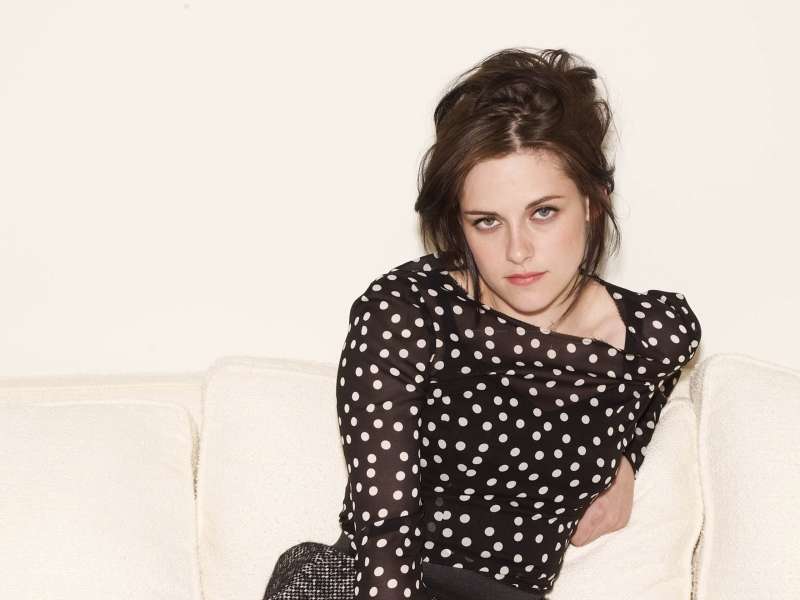 Kristen Stewart Photoshoot Wallpaper