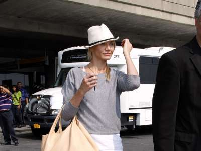 Cameron Diaz In Laguardia Airport