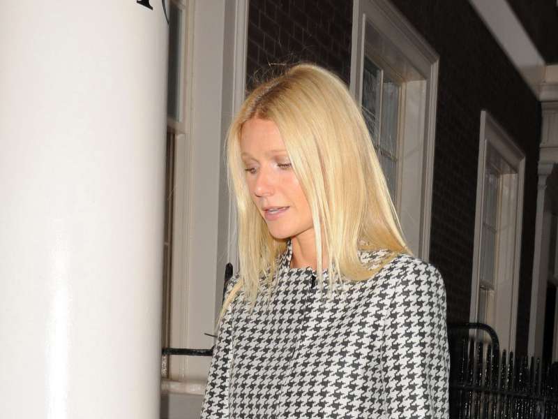 Gwyneth Paltrow In London Wallpaper