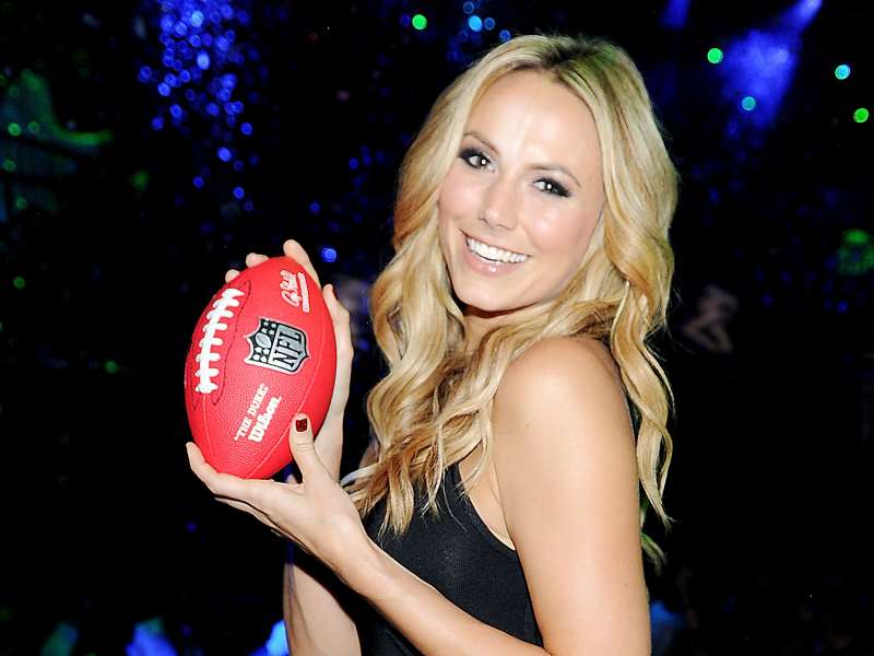 Stacy Keibler At Big Game Event Wallpaper