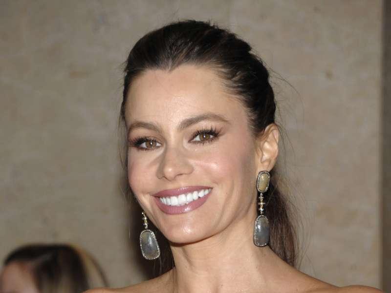 Sofia Vergara At Guild Awards Wallpaper