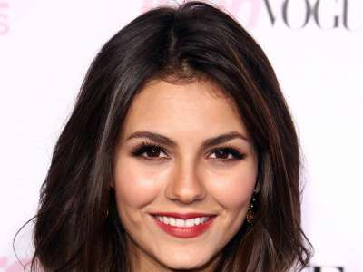 2 Victoria Justice